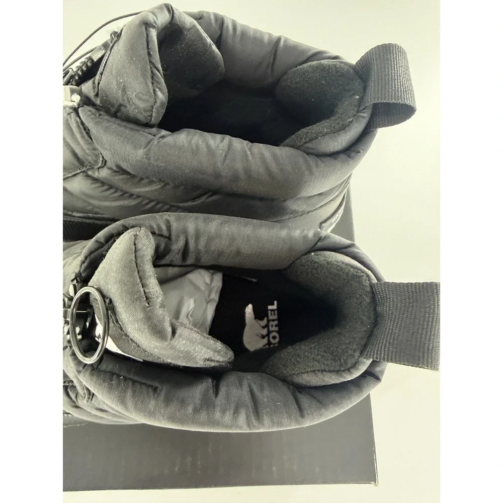 Sorel Women's Black/White Out N About III‎ Puffy Zip Size 6.5 New Snow Boots